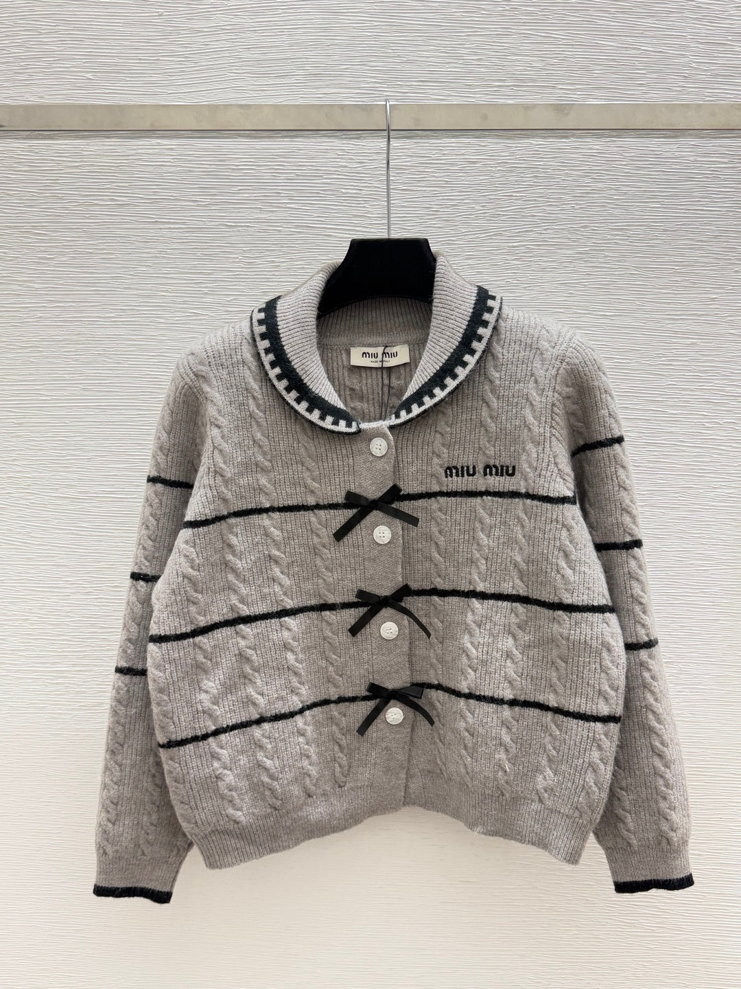 Miu 26FW Striped Cable-Knit Sailor-Collar Cardigan Sweater Bow Details Wool 313546