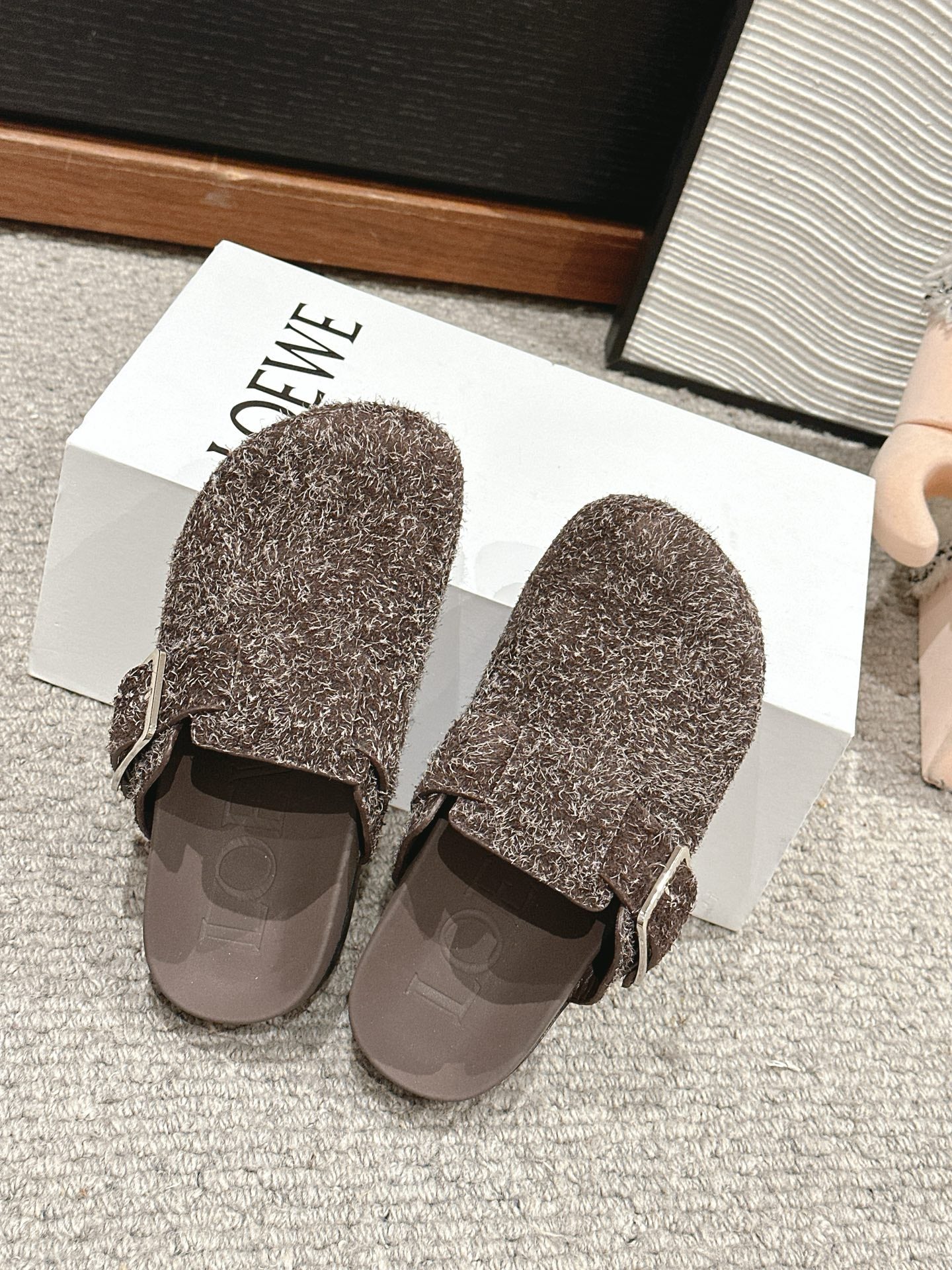 Loewe 25 Ease Buckle Mule Mutilcolor Suede