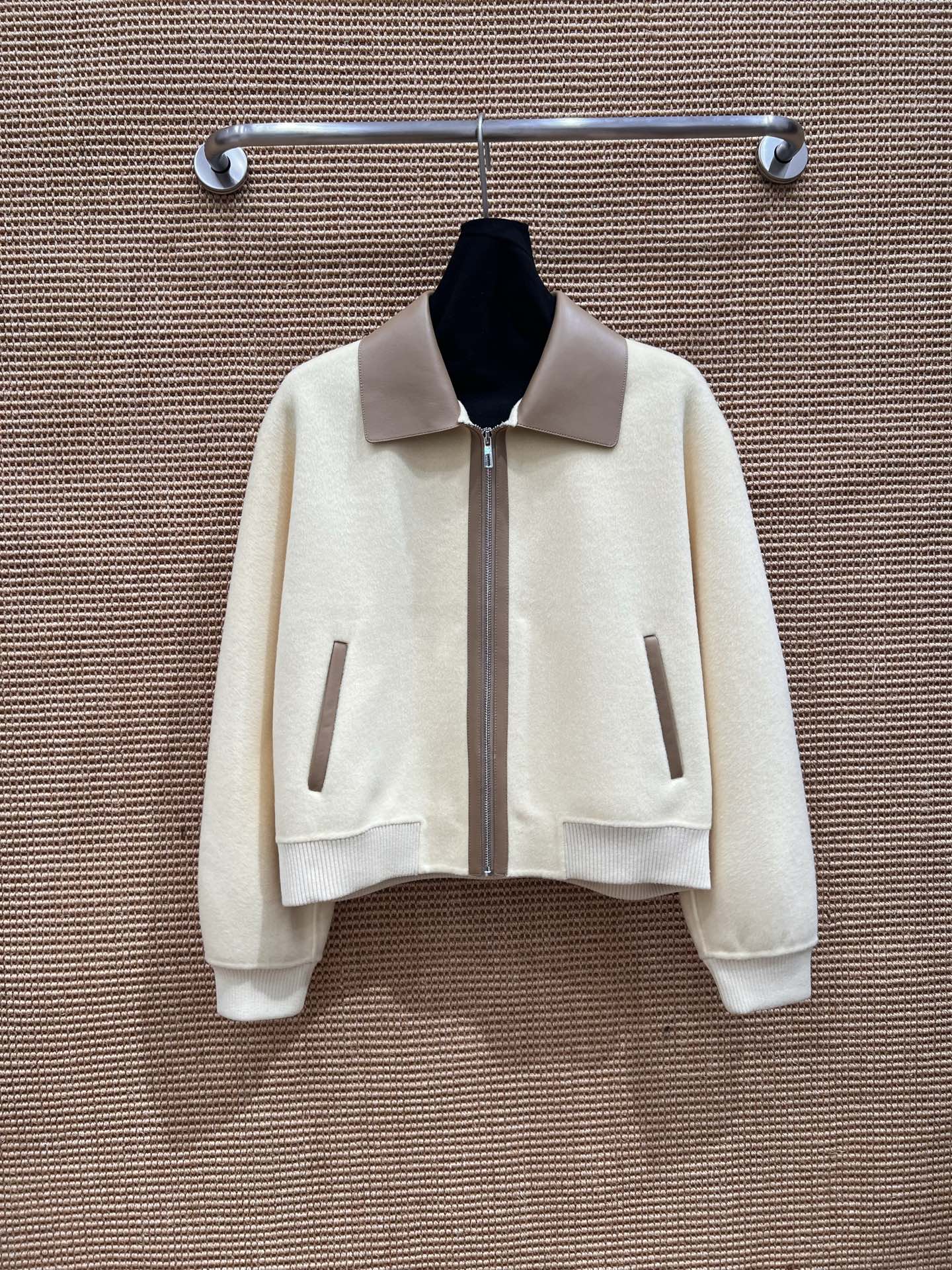 Max Mara 26S Leather Collar Knit Bomber Jacket 440818