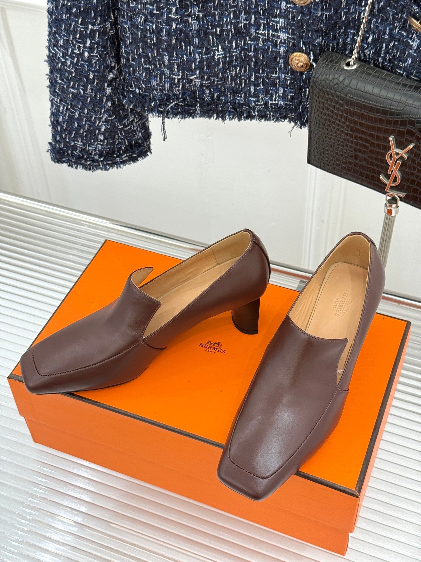 Hermes 26s Jada Pumps 6cm Leather 174795