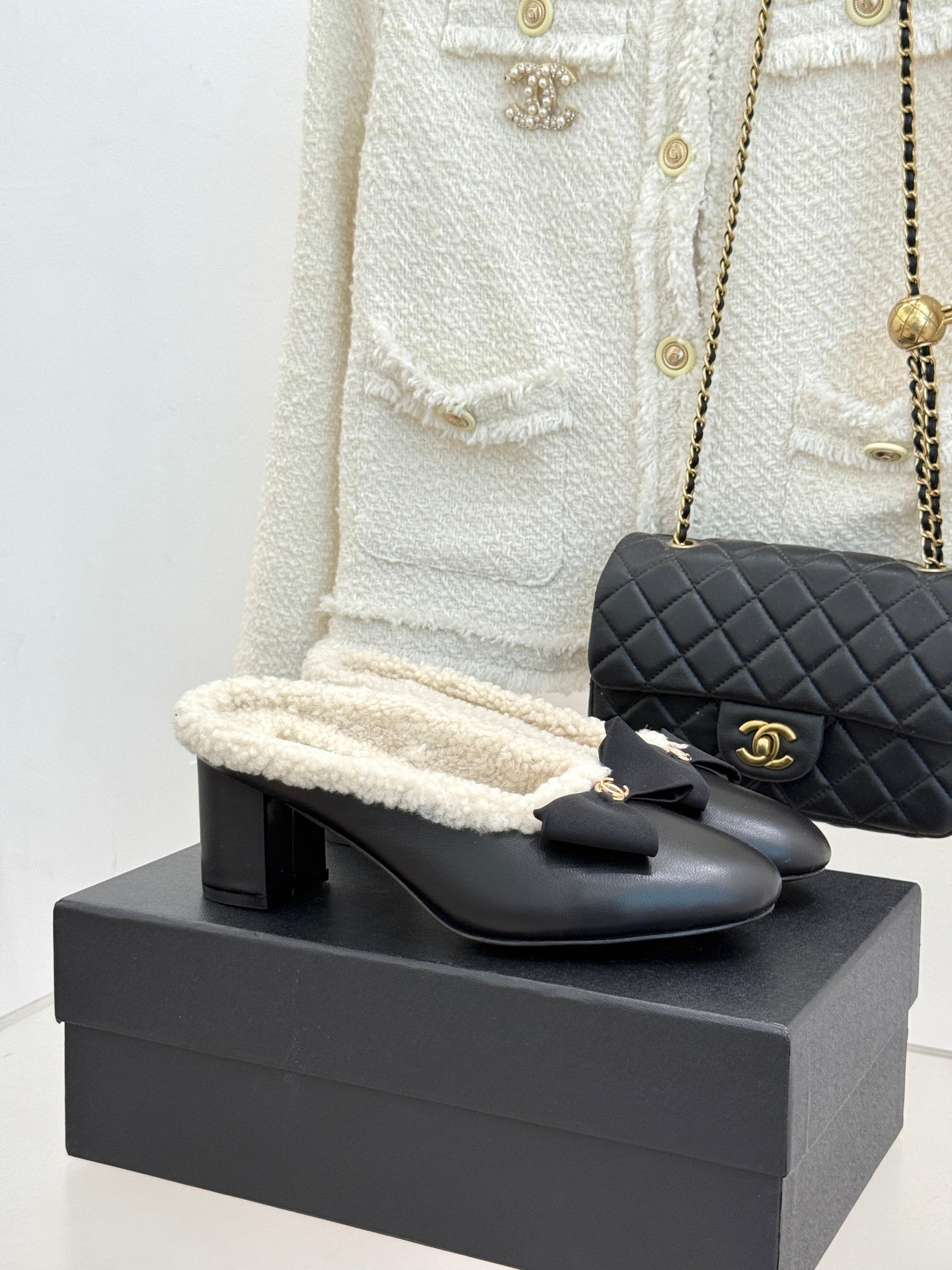 Chanel FW26Bow Mules Heeled Sandals Leather Suede Shearling 188192