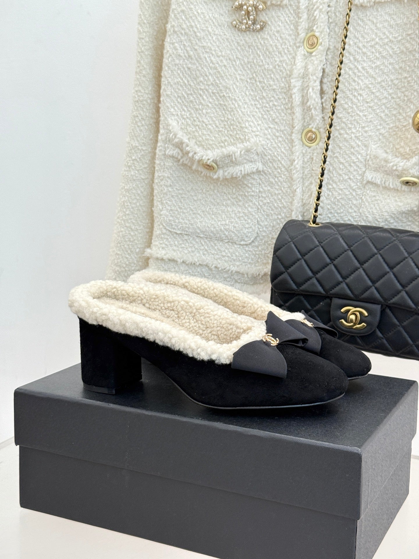 Chanel FW26Bow Mules Heeled Sandals Leather Suede Shearling 188192