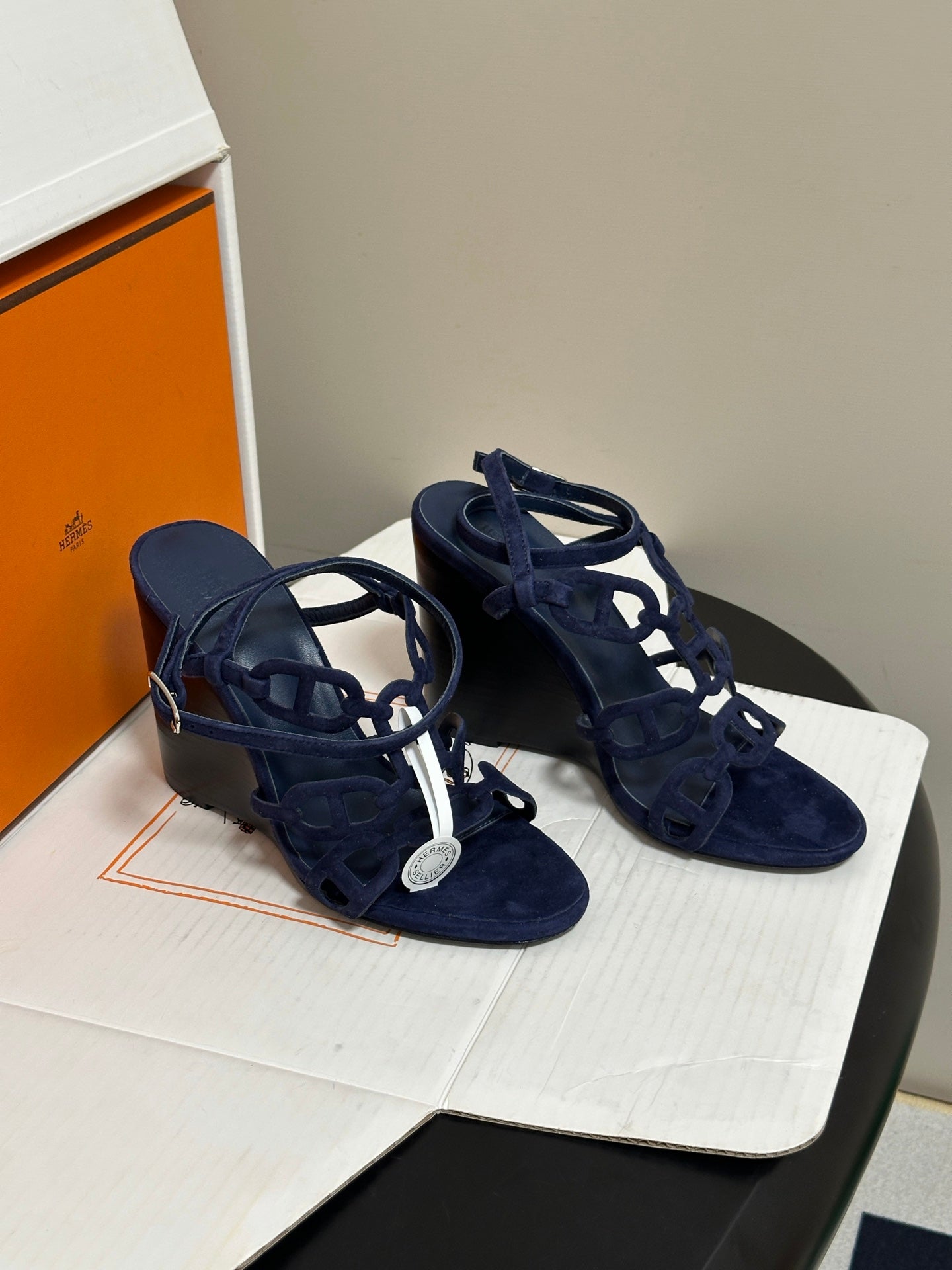 HM 26s Noumea 85 Sandals 8.5cm Leather 185843